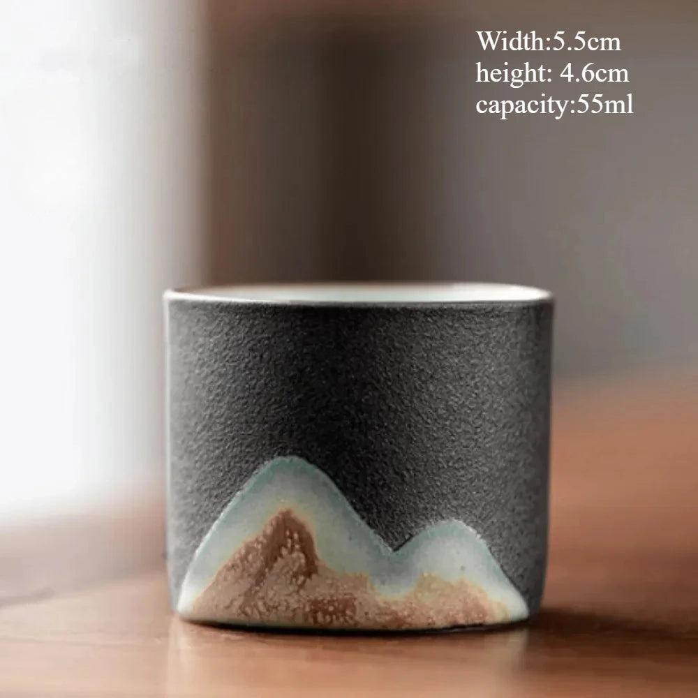 Tasse à Café en Céramique Artisanale avec Manche en Bois – Style Rétro