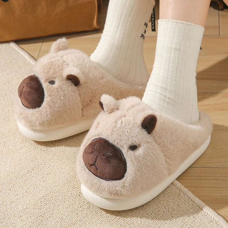 Pantoufles Capybara en Peluche – Chaussons Doux & Antidérapants