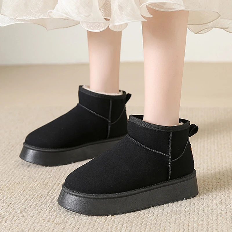 Maison pantoufle plate-forme botte de neige nuage femmes tongs hiver chaud en peluche intérieur maison chaussures floue femme fourrure salon